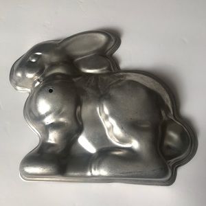 Vintage Bakeware Rabbit Mold